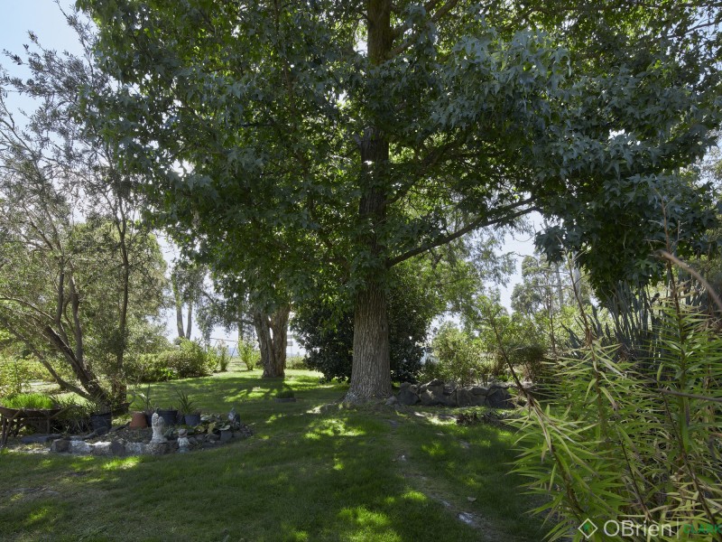 2860 Princess Freeway, Garfield VIC 3814