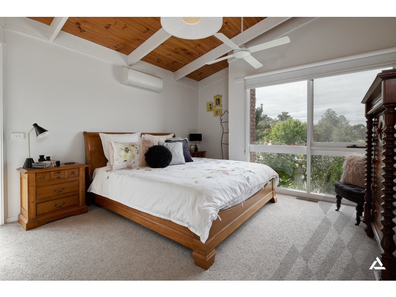 10 Jolley Road, Bunyip VIC 3815