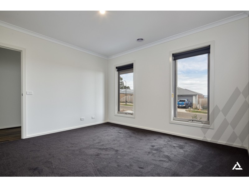 6 Pandanus Court, Warragul VIC 3820