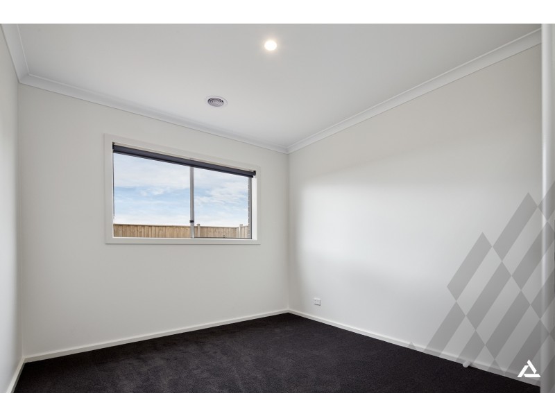 6 Pandanus Court, Warragul VIC 3820