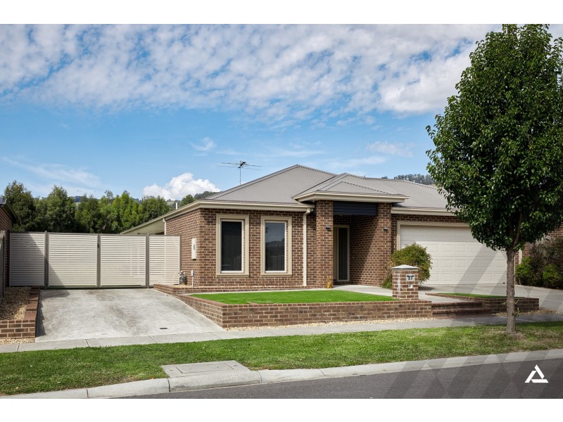 28 Villeneuve Drive, Trafalgar VIC 3824