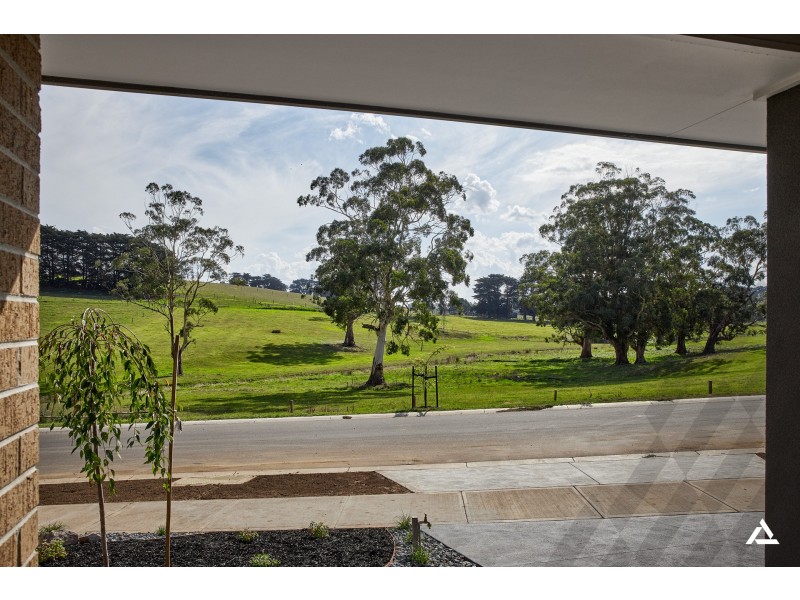 34 Willandra Circuit, Warragul VIC 3820