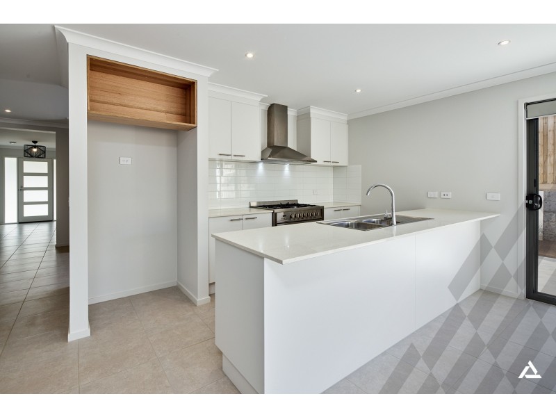 34 Willandra Circuit, Warragul VIC 3820