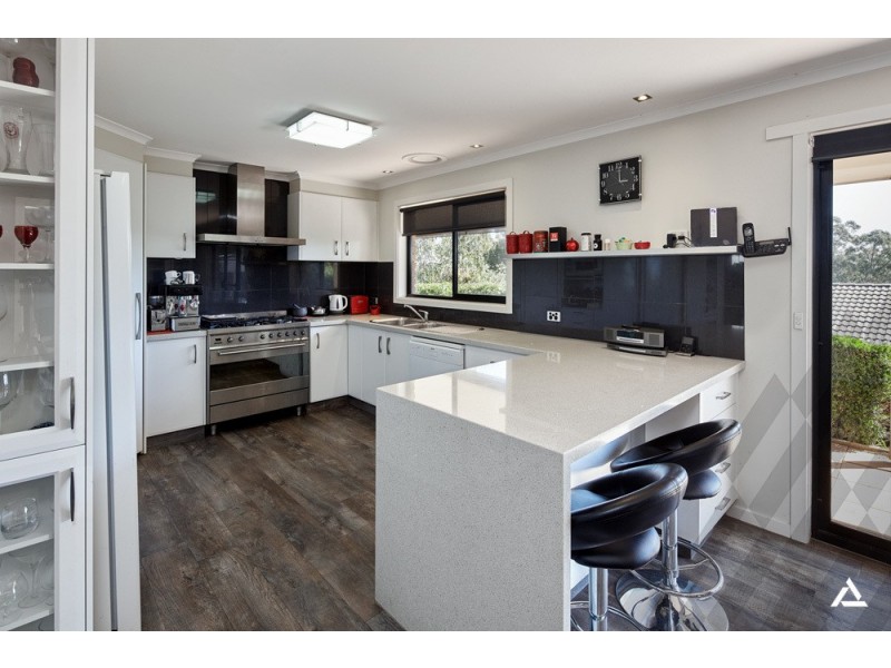 10 Hillandale Road, Warragul VIC 3820