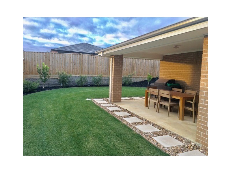 77 Silkwood Drive, Warragul VIC 3820