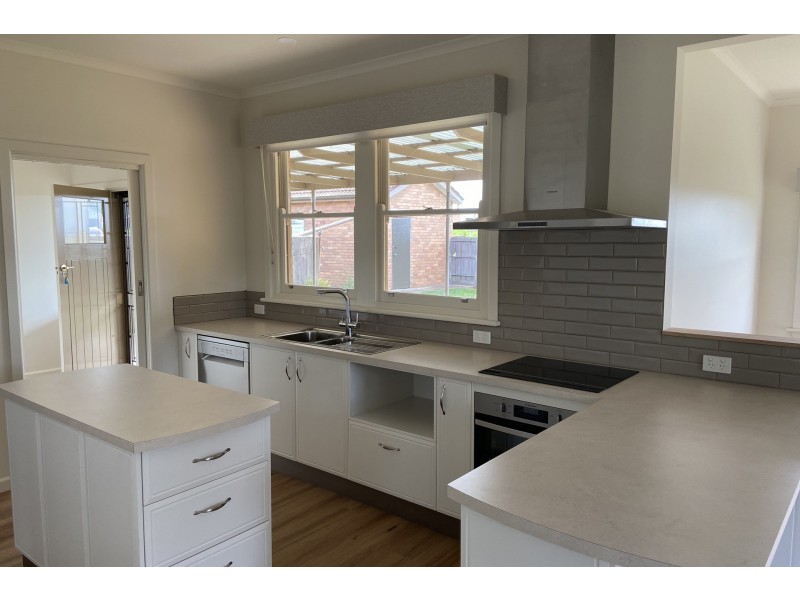 116 Hamiltons Road, Warragul South VIC 3821