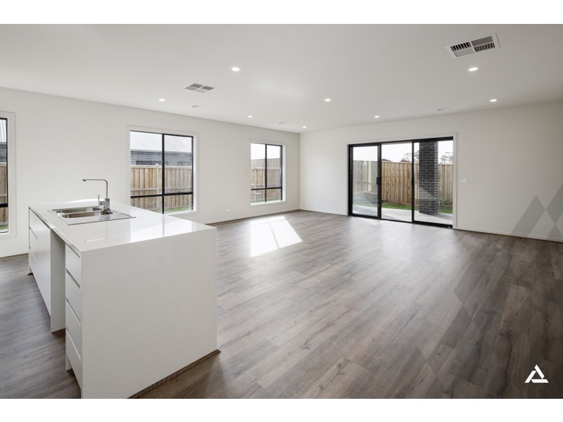 4 Pandanus Court, Warragul VIC 3820