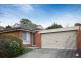 11/3 Gumleaf Place, Drouin VIC 3818