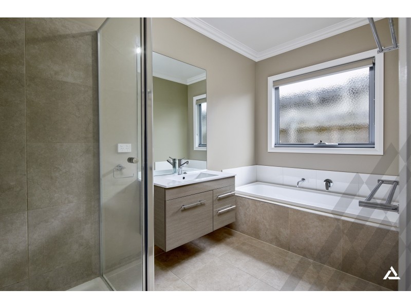 2/128 Albert Road, Warragul VIC 3820