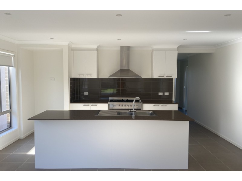 116 Willandra Circuit, Warragul VIC 3820