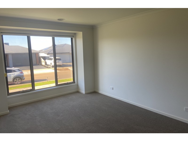 116 Willandra Circuit, Warragul VIC 3820