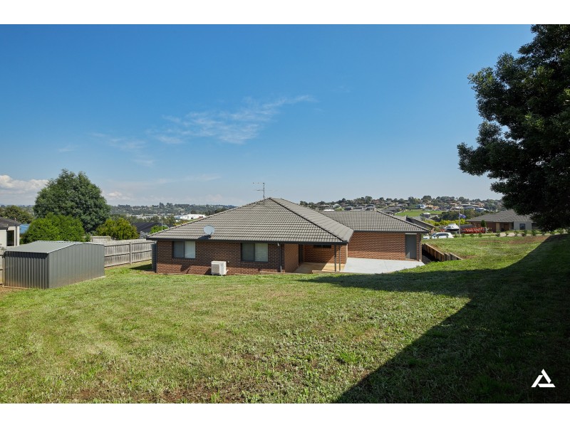 13 Bladen Street, Warragul VIC 3820