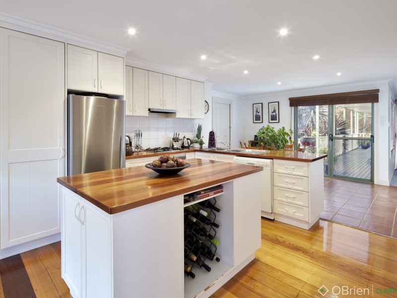 26 Hopetoun Road, Drouin VIC 3818