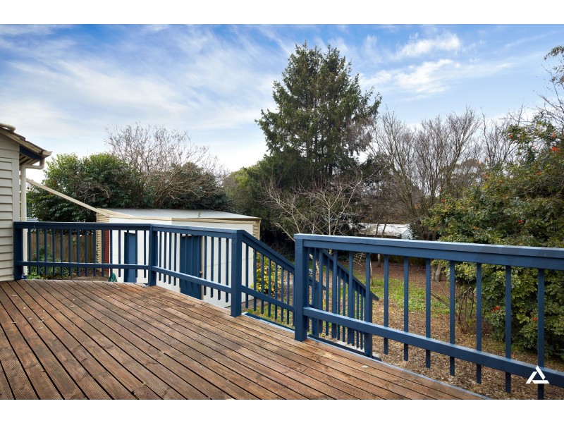 12 Centre Avenue, Warragul VIC 3820