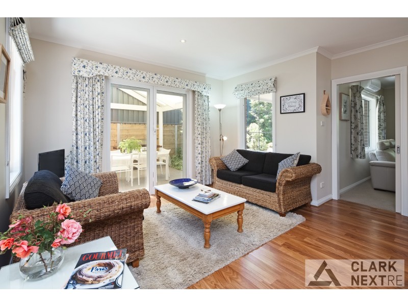 7/30-38 Longwarry Road, Drouin VIC 3818