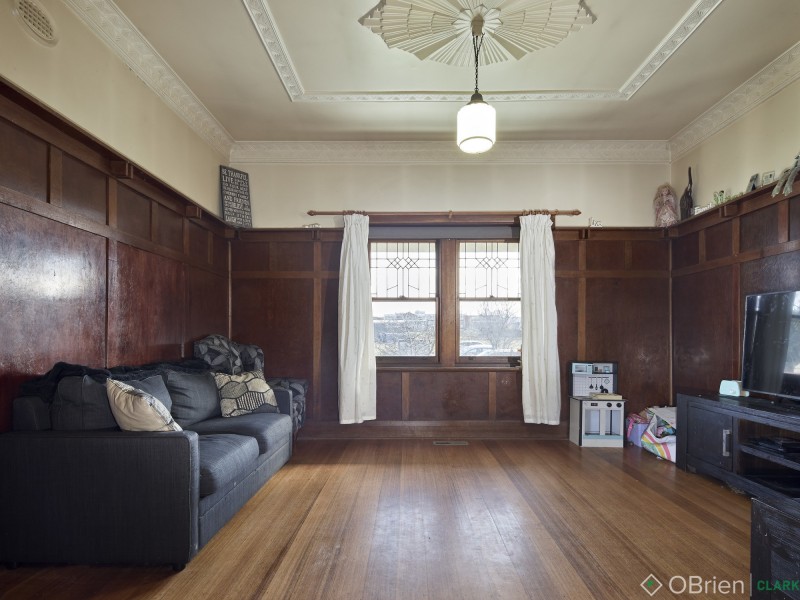 18 Gladstone Street, Warragul VIC 3820