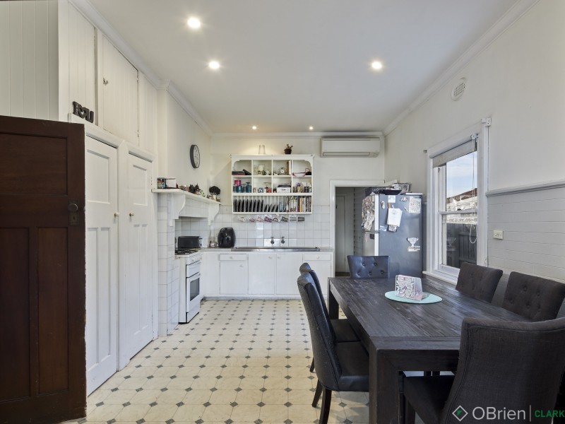 18 Gladstone Street, Warragul VIC 3820