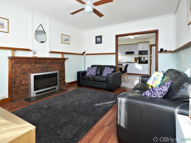 20 Hearn Street, Drouin VIC 3818