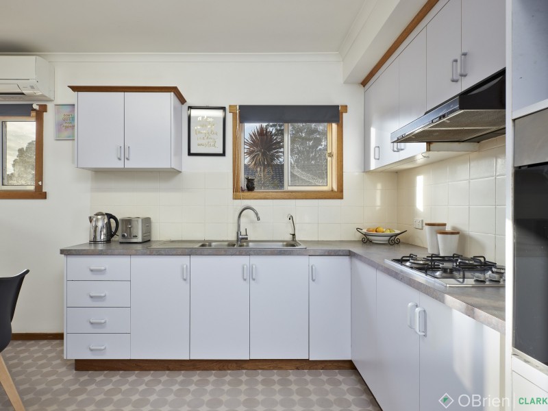 20 Hearn Street, Drouin VIC 3818