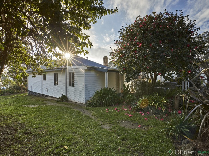 20 Hearn Street, Drouin VIC 3818