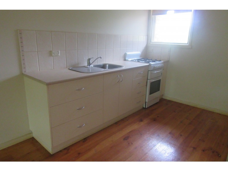 3/4 King Street, Warragul VIC 3820