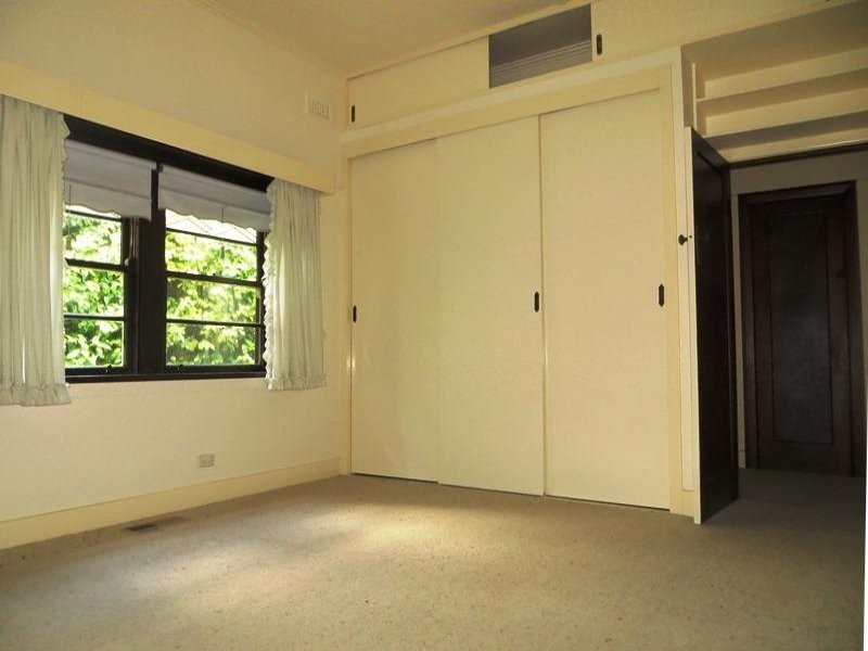 57 Clifford Street, Warragul VIC 3820
