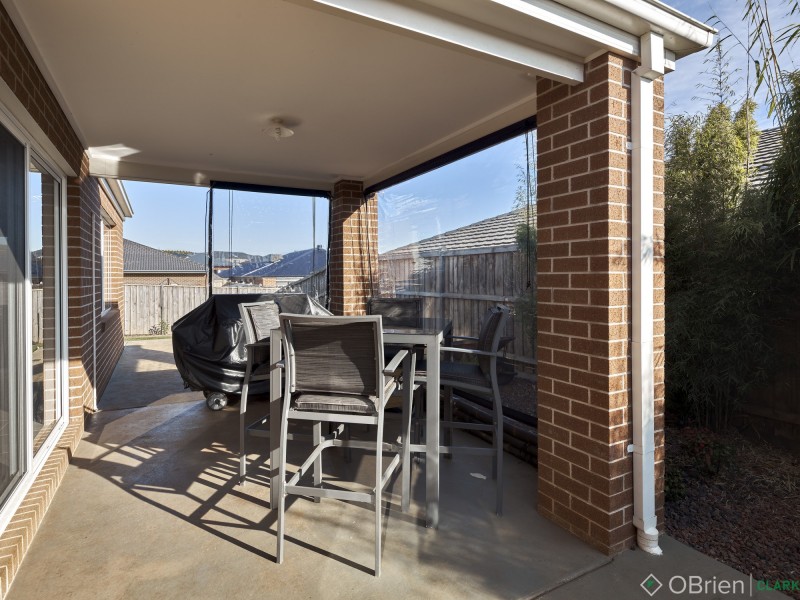 71 Bexley Boulevard, Drouin VIC 3818