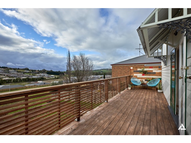 45 Walker Drive, Drouin VIC 3818