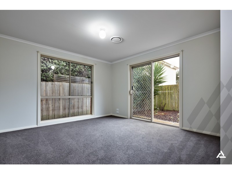 4/1 Hatfield Drive, Drouin VIC 3818