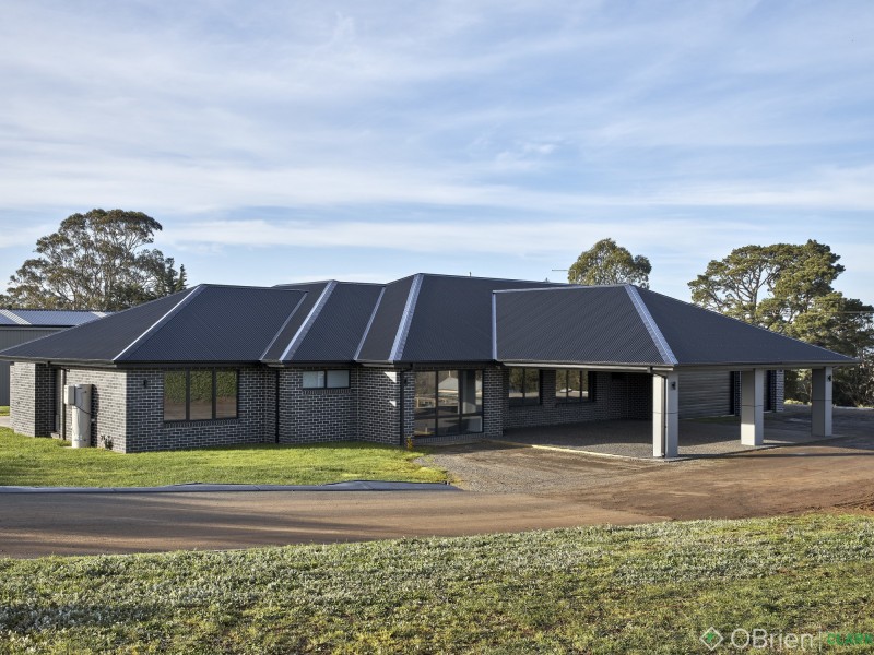 2 Sapphire Close, Warragul VIC 3820