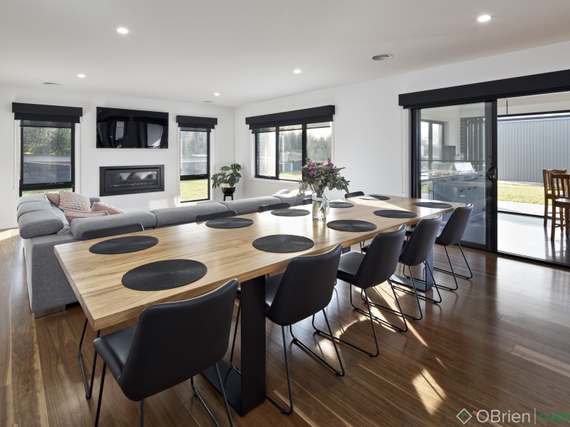 2 Sapphire Close, Warragul VIC 3820