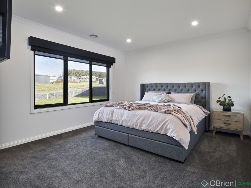 2 Sapphire Close, Warragul VIC 3820