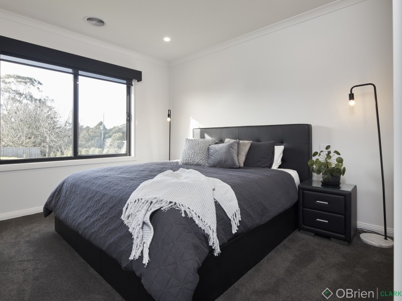 2 Sapphire Close, Warragul VIC 3820