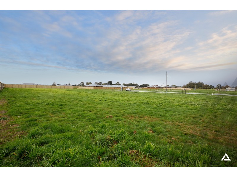 38 Winslow Crescent, Warragul VIC 3820