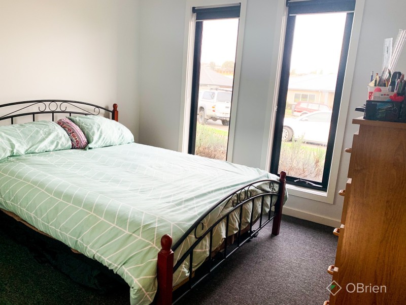 6 Alf Court, Drouin VIC 3818