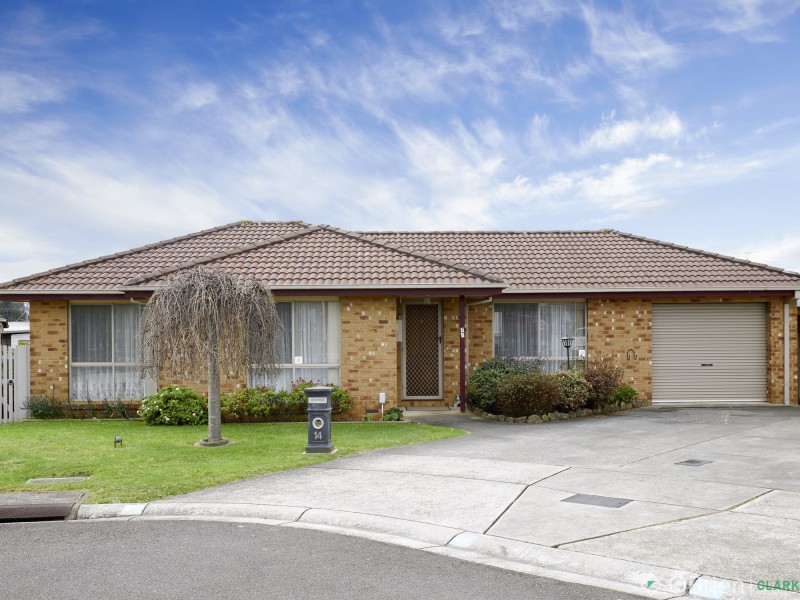 14 Rees Close, Drouin VIC 3818