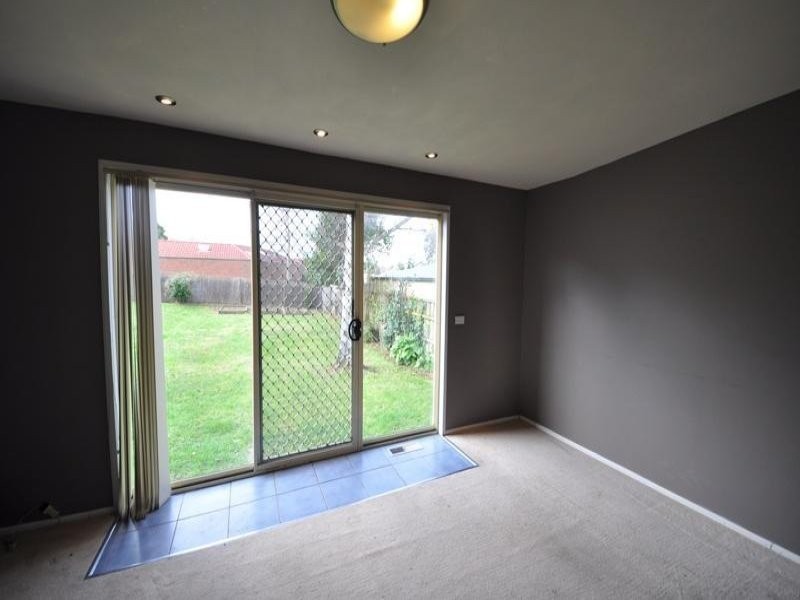 18 George Street, Warragul VIC 3820