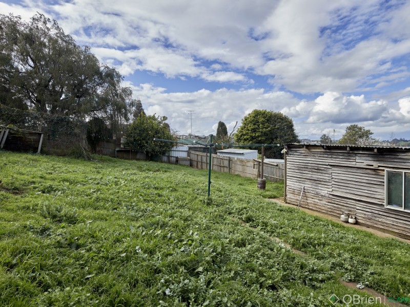 19 Bertram Street, Drouin VIC 3818