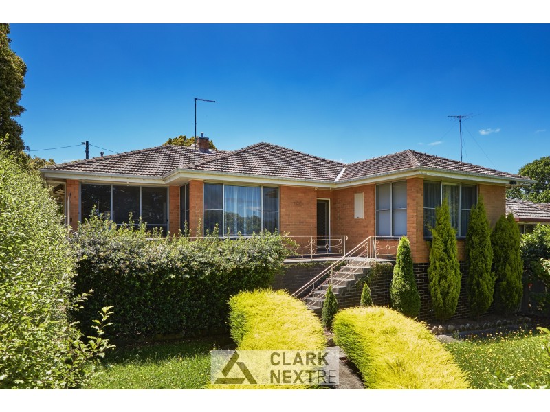 25 Clifford Street, Warragul VIC 3820