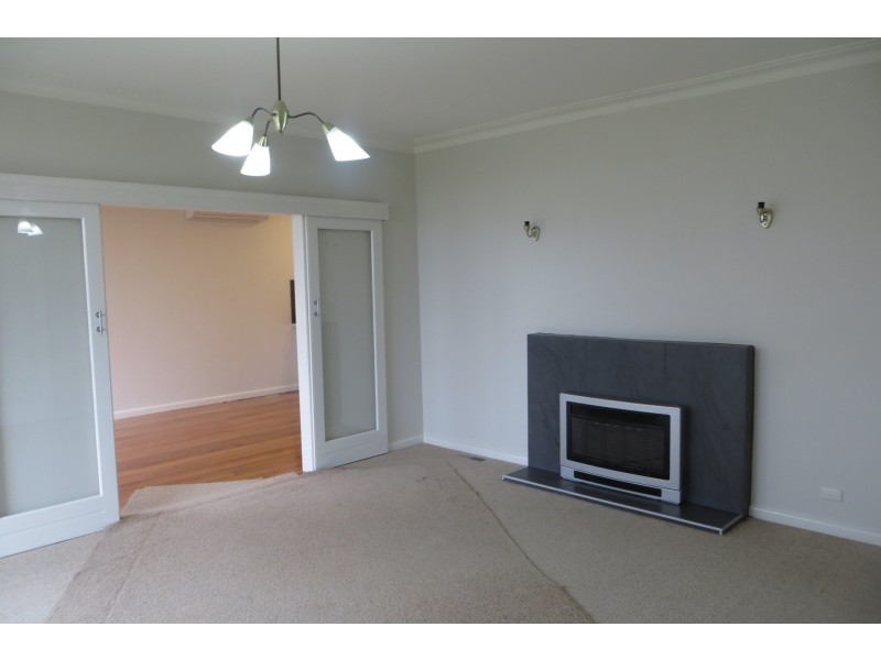 25 Clifford Street, Warragul VIC 3820