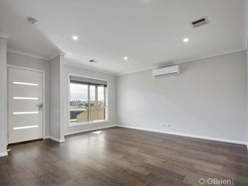 30 Twin Ranges Drive, Warragul VIC 3820