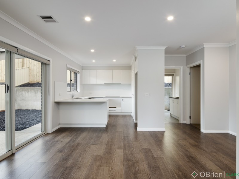 32 Twin Ranges Drive, Warragul VIC 3820