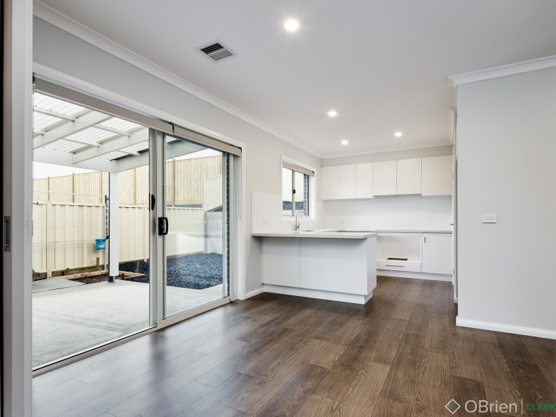 32 Twin Ranges Drive, Warragul VIC 3820