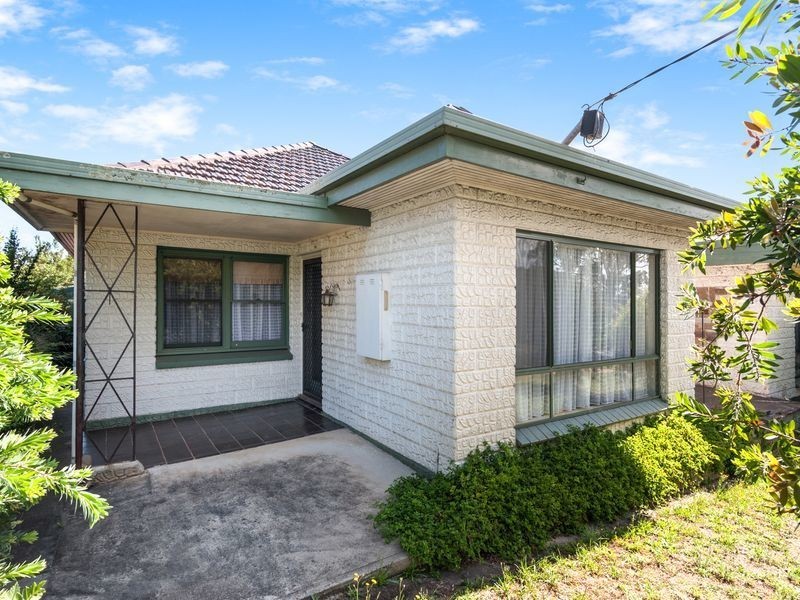 10 Lampard Road, Drouin VIC 3818