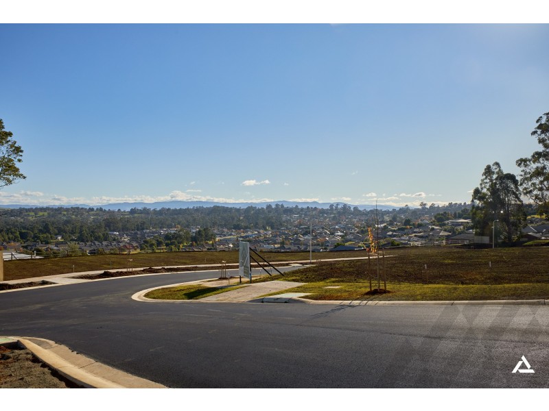 19 Southern Close, Drouin VIC 3818