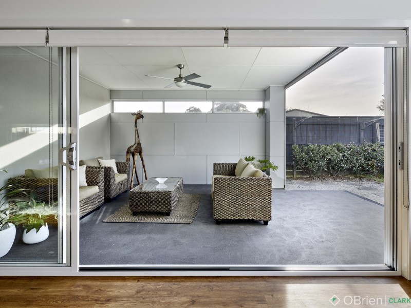 5 Charlwood Court, Drouin VIC 3818