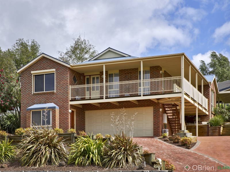 12 Hayes Drive, Warragul VIC 3820