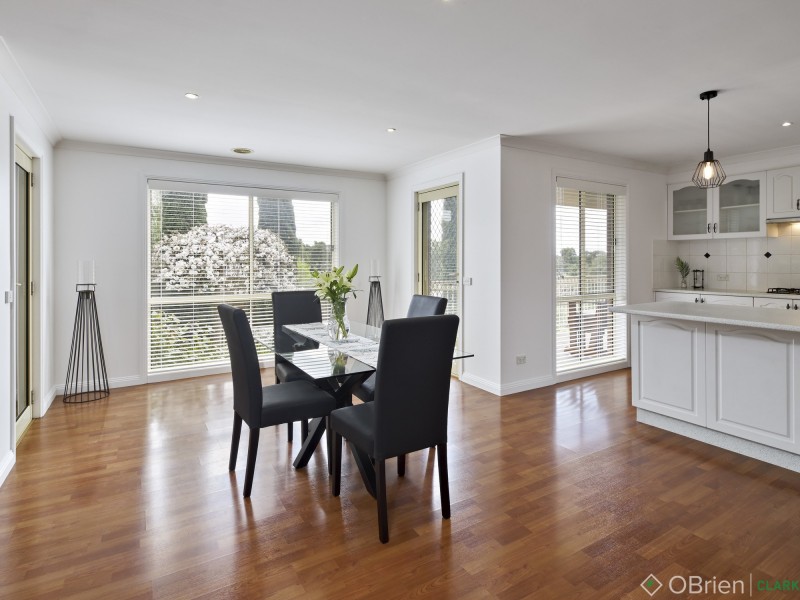 12 Hayes Drive, Warragul VIC 3820