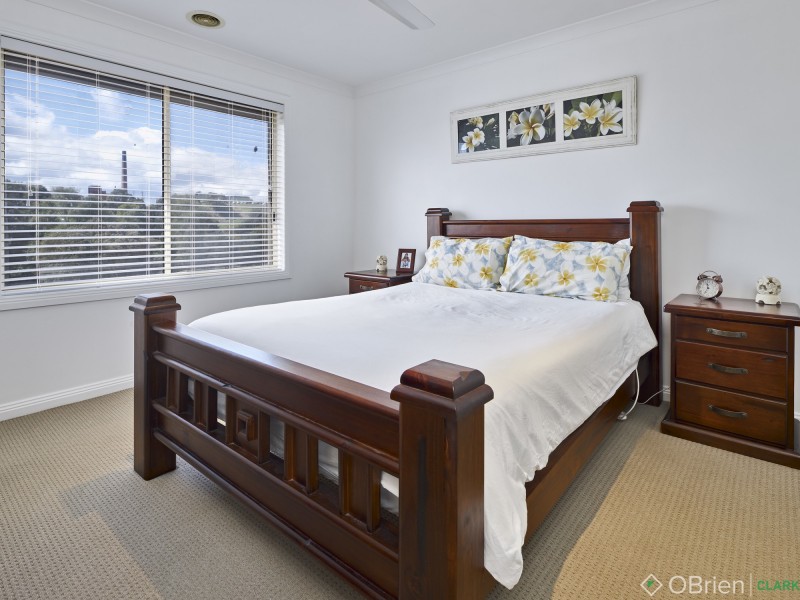 12 Hayes Drive, Warragul VIC 3820