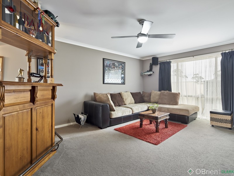 3 Lakeview Court, Drouin VIC 3818